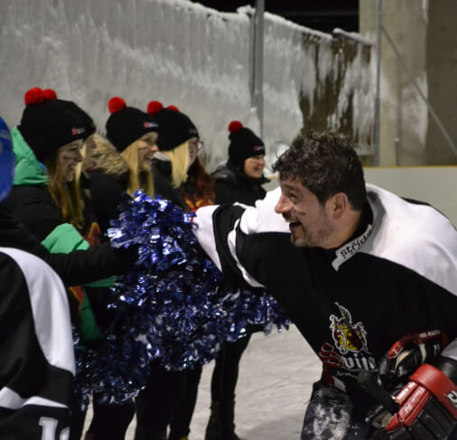 Odvetný zápas v ledním hokeji Svijany vs Lindr