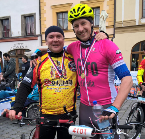 Pardubický vinařský půlmaraton na koloběžce z pohledu fanouška